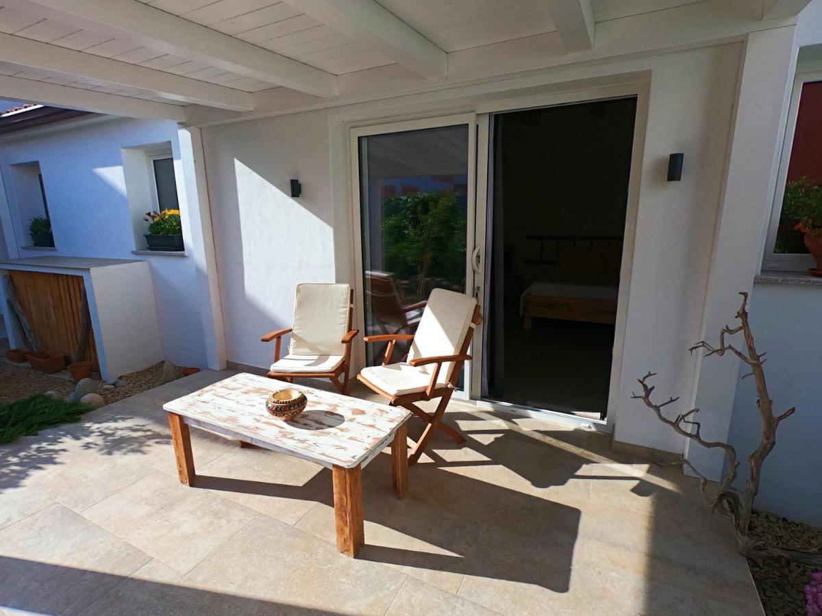 B&B Les Chambres Rooms & Suite Santa Teresa Gallura Kültér fotó