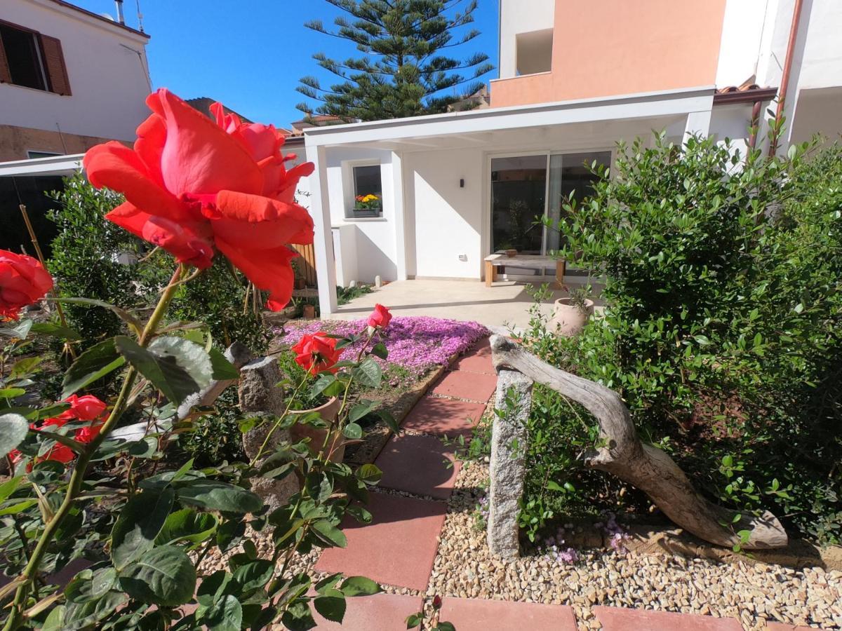 B&B Les Chambres Rooms & Suite Santa Teresa Gallura Kültér fotó
