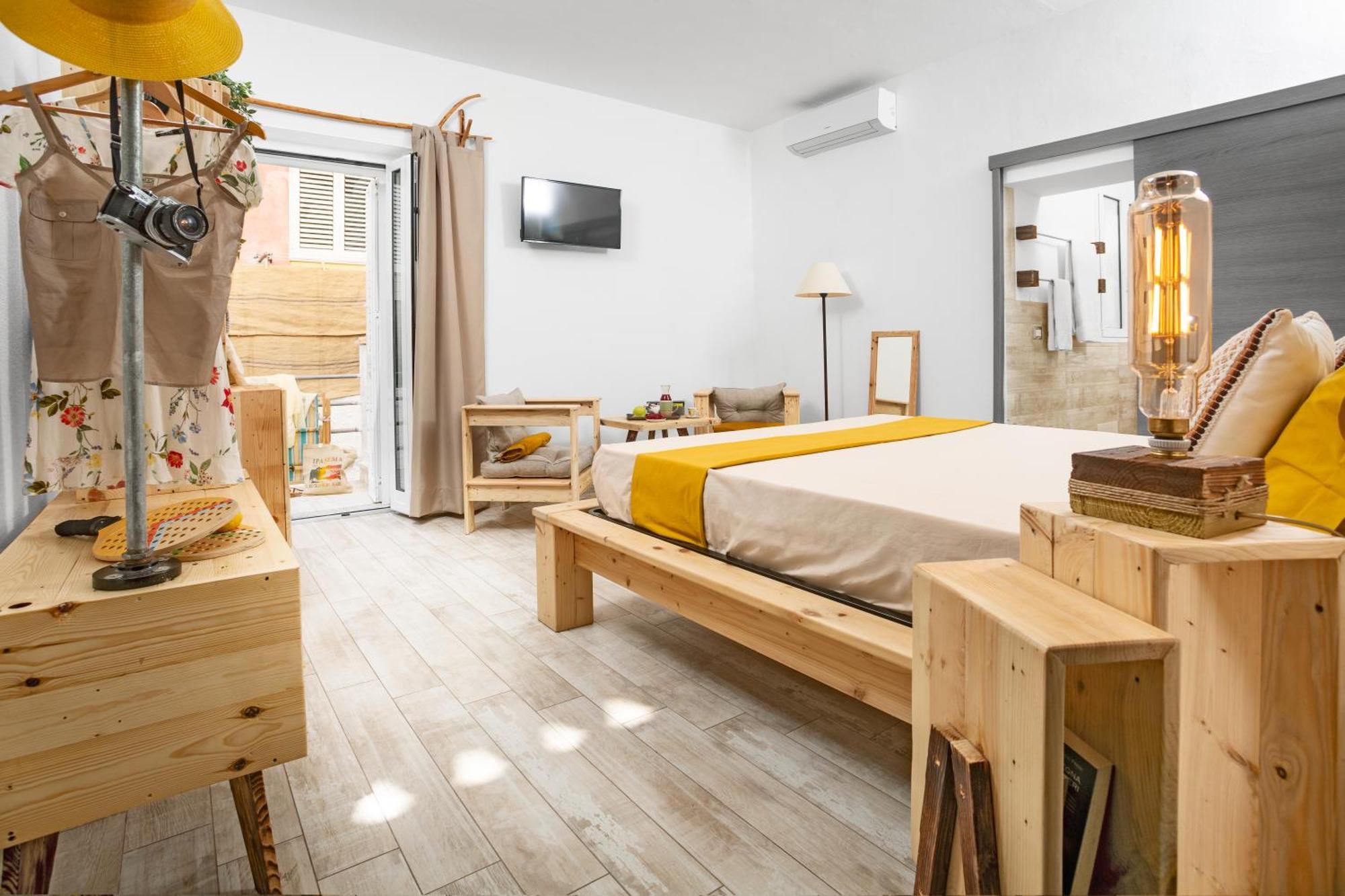 B&B Les Chambres Rooms & Suite Santa Teresa Gallura Kültér fotó