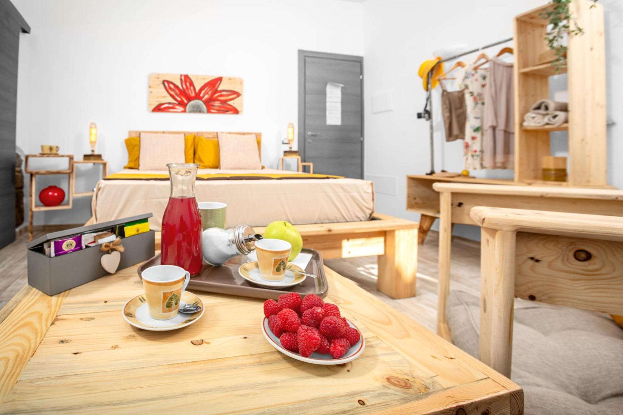 B&B Les Chambres Rooms & Suite Santa Teresa Gallura Kültér fotó