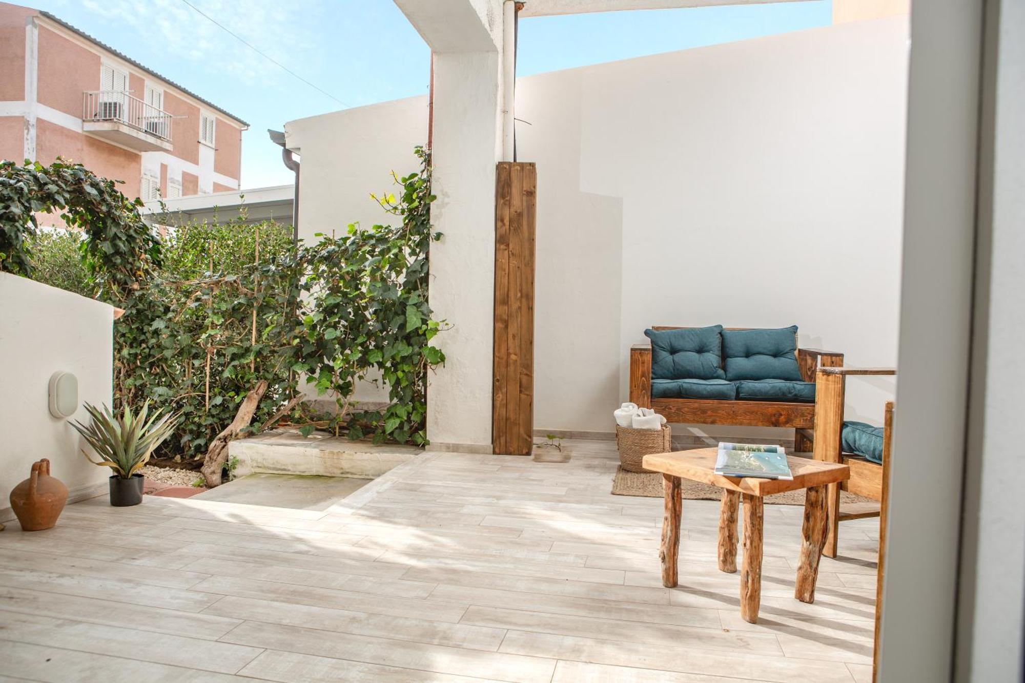 B&B Les Chambres Rooms & Suite Santa Teresa Gallura Kültér fotó